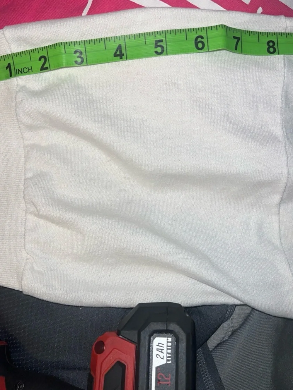 Vintage Women’s White Bear Balloon Print Tee - Unbranded